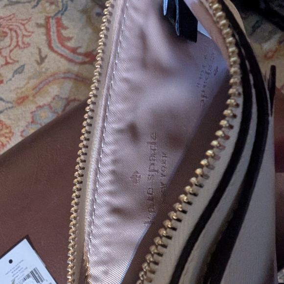 Kate Spade White Card Holder - Picture 5 of 5